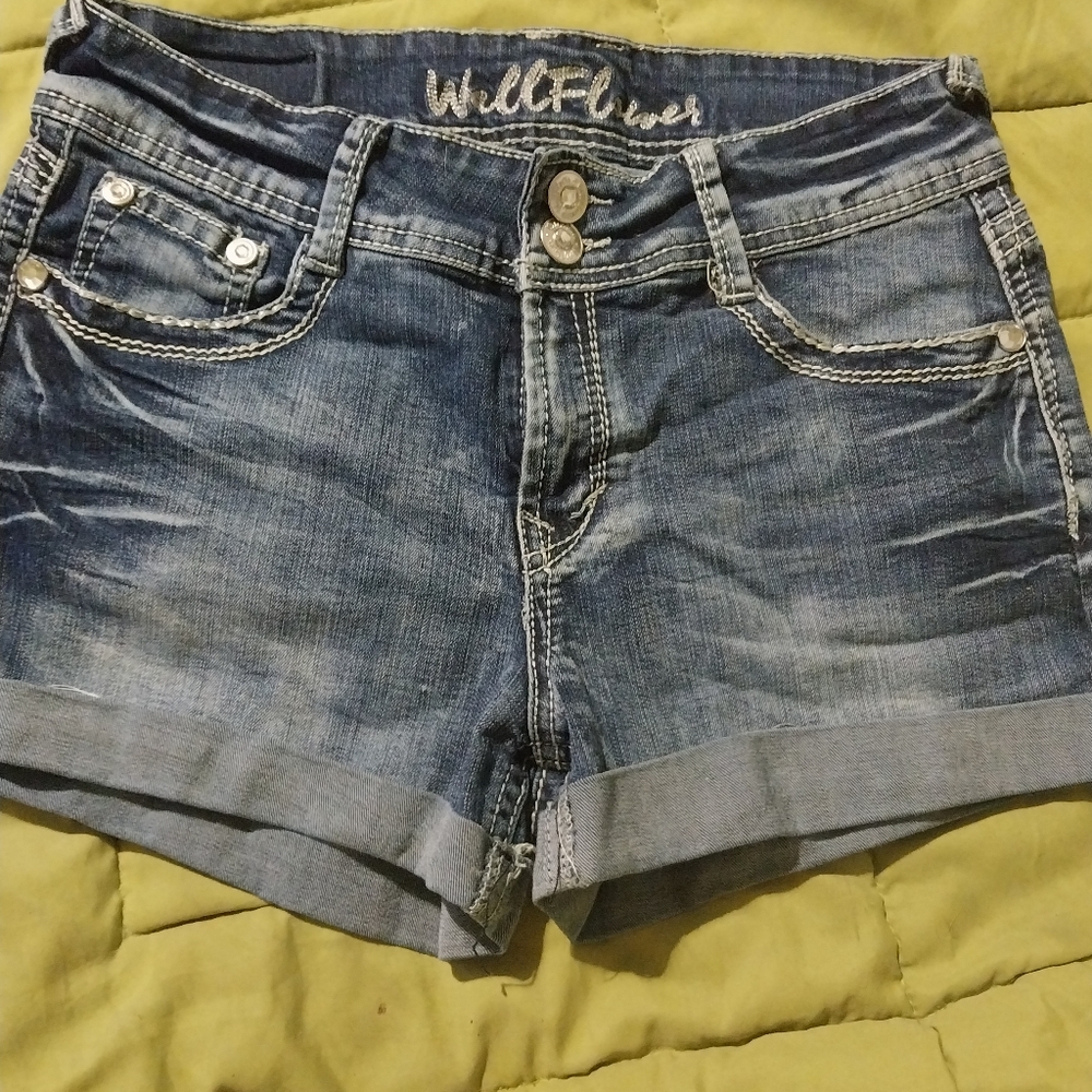 WallfowerBlue Jean Shorts Classic Cutoff Style